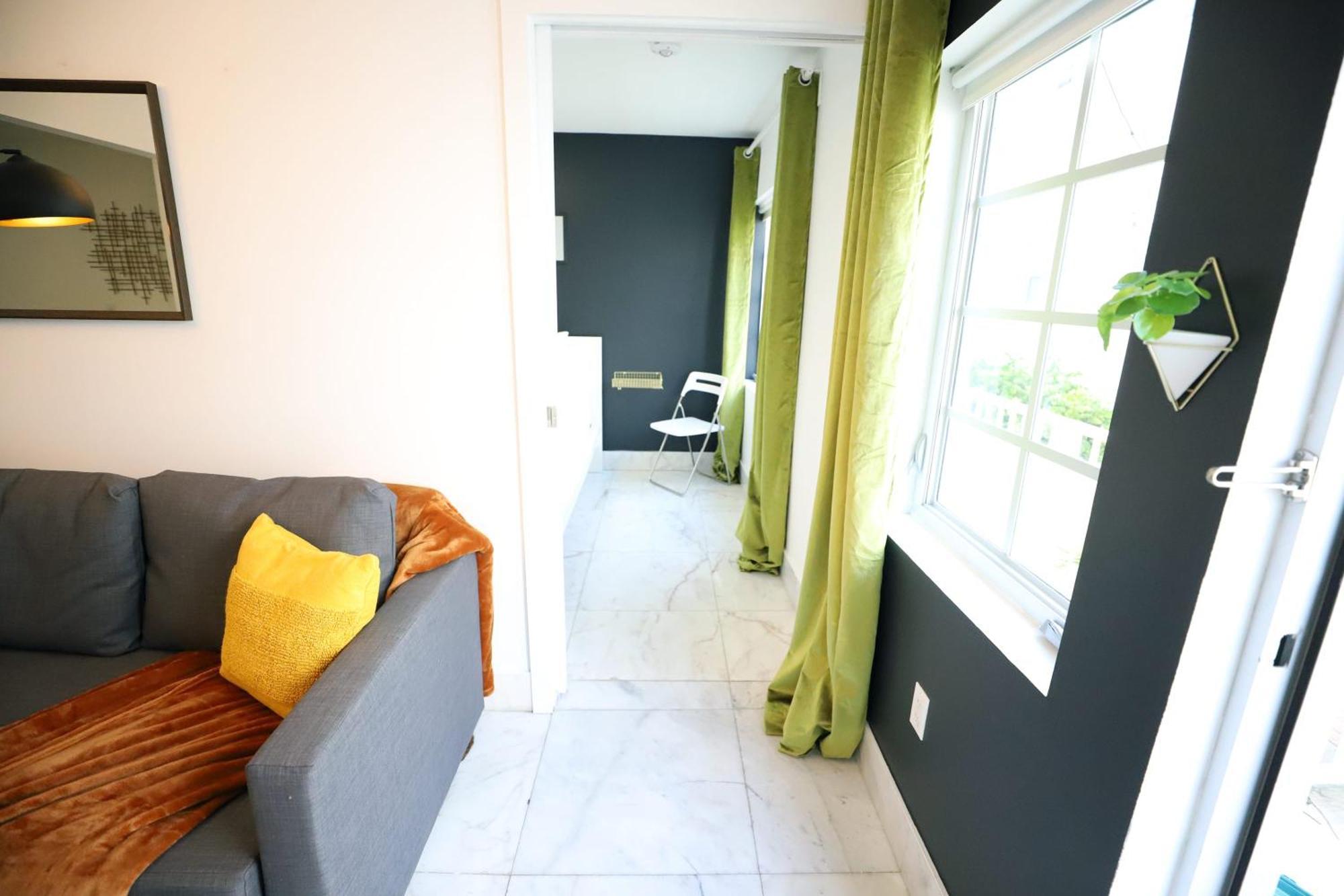 South Beach 2 Bedroom Family Pet Friendly Apartment With Free Parking On Premise 마이애미 비치 외부 사진