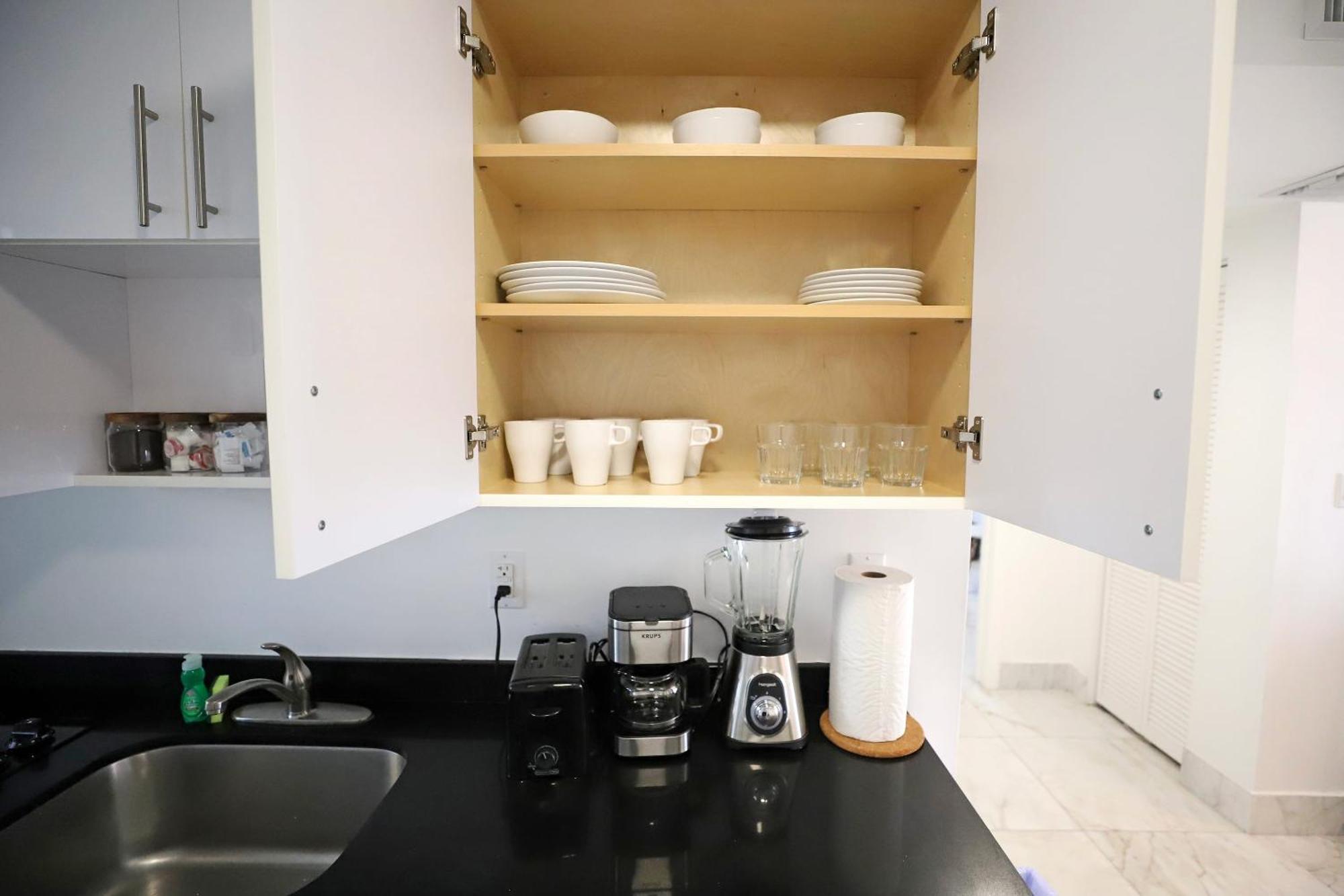South Beach 2 Bedroom Family Pet Friendly Apartment With Free Parking On Premise 마이애미 비치 외부 사진