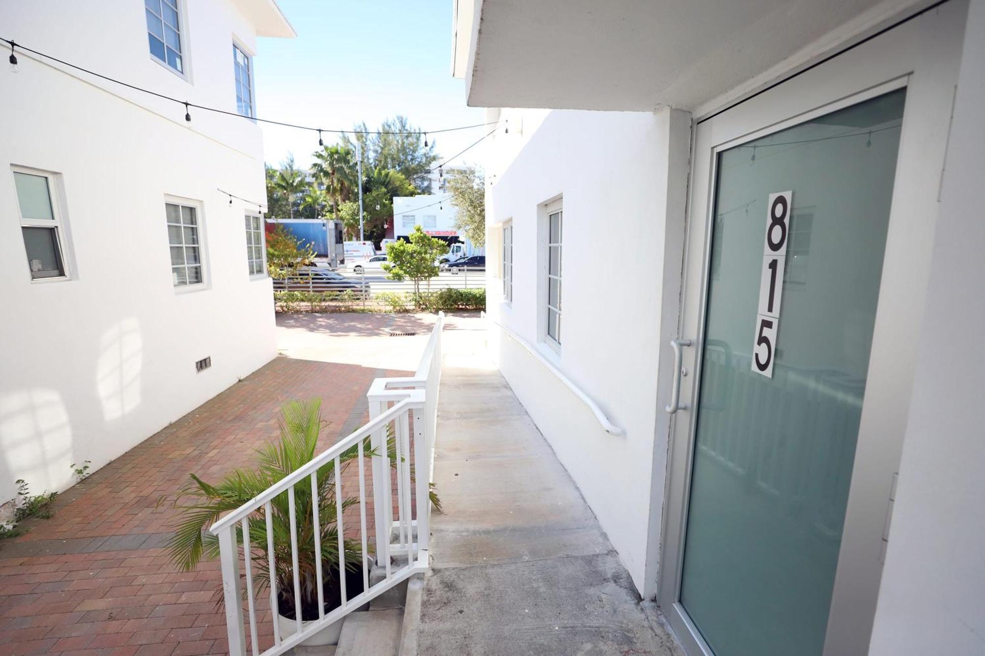 South Beach 2 Bedroom Family Pet Friendly Apartment With Free Parking On Premise 마이애미 비치 외부 사진